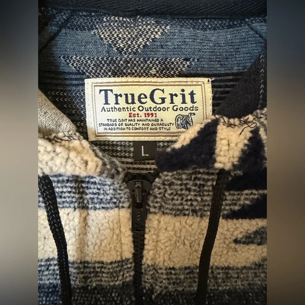 True Grit Men's Zip Up Hoodie Jacket Aztec Design - Navy / Cream - Size L